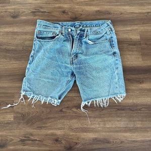 VINTAGE 505 LEVI JEAN SHORTS (W34)
